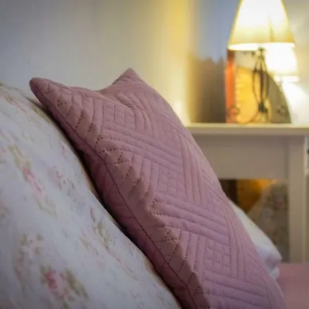 Apartman Sidro דירה